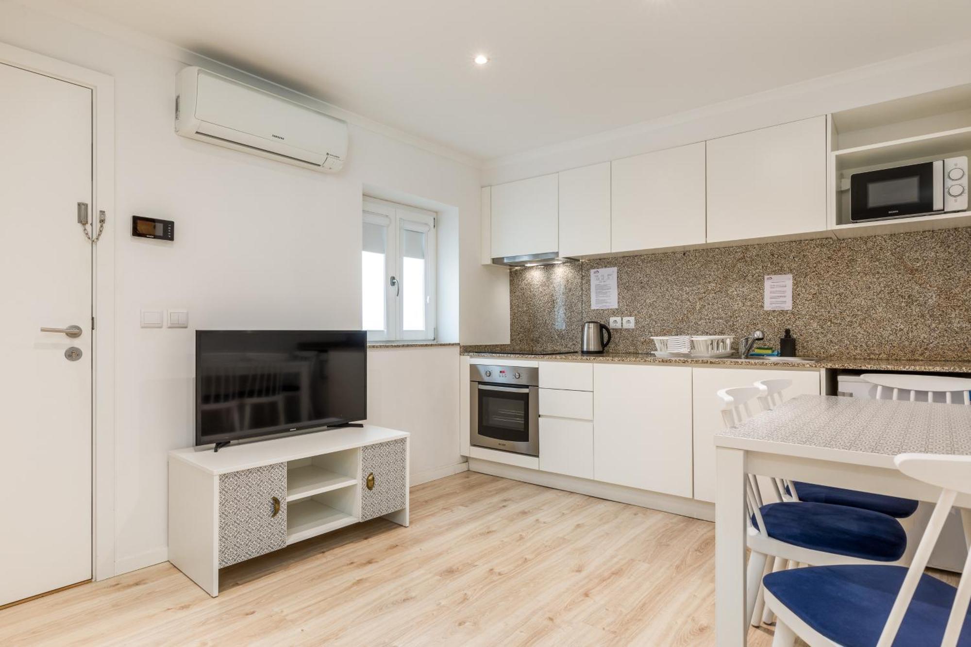 Bra.Com Apartments Oporto Campanha Luaran gambar