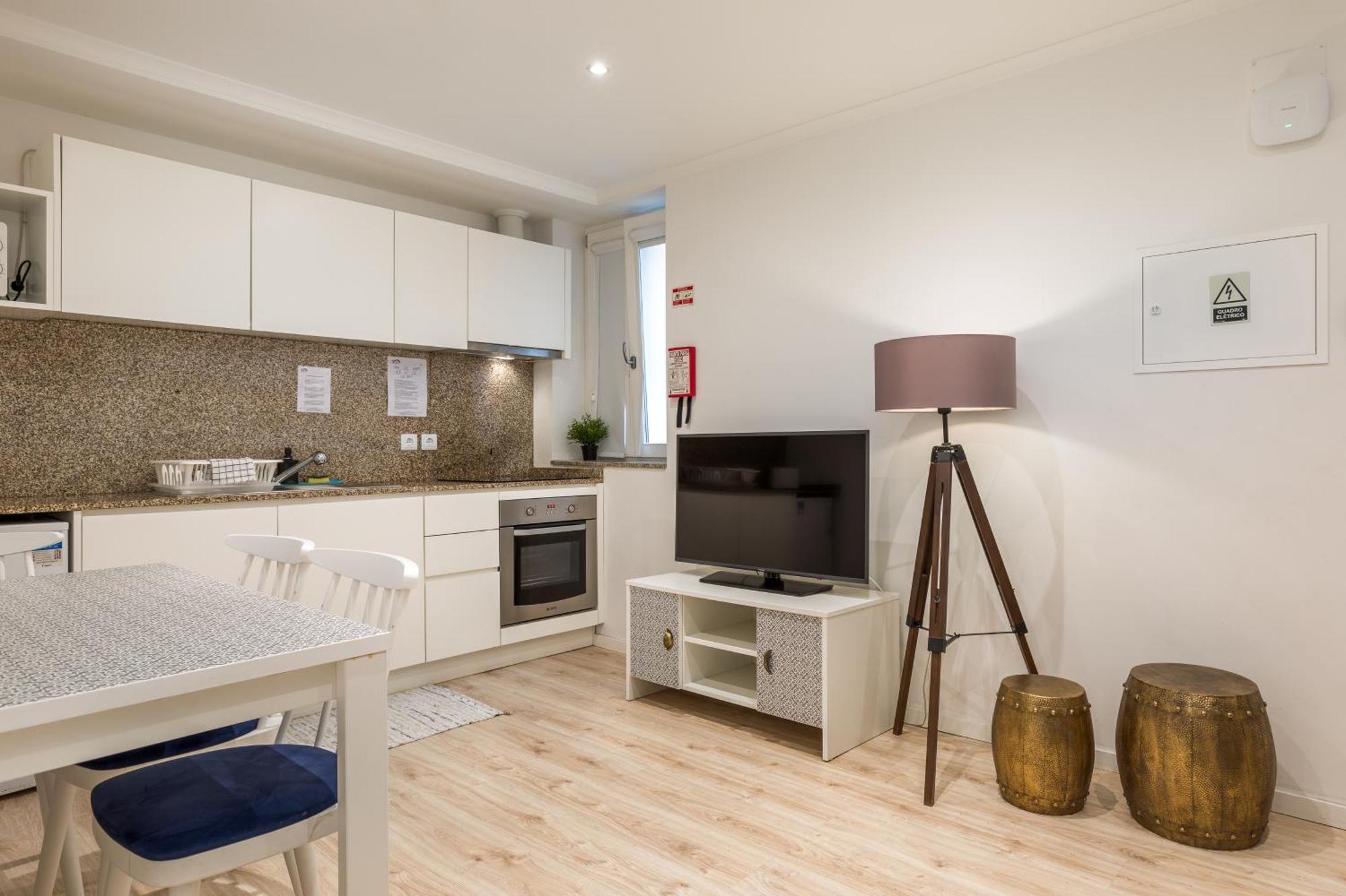 Bra.Com Apartments Oporto Campanha Luaran gambar