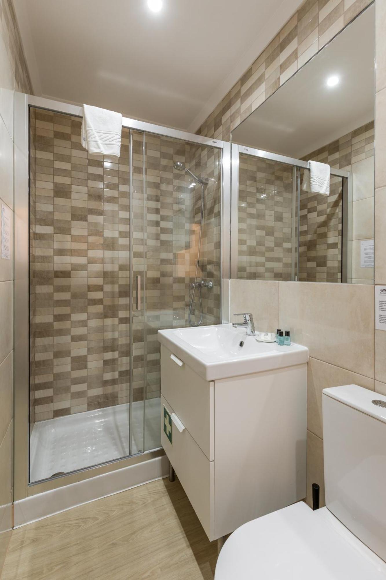 Bra.Com Apartments Oporto Campanha Bilik gambar